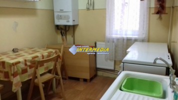 apartament-3-camere-de-vanzare-in-alba-iulia-zona-centru-5